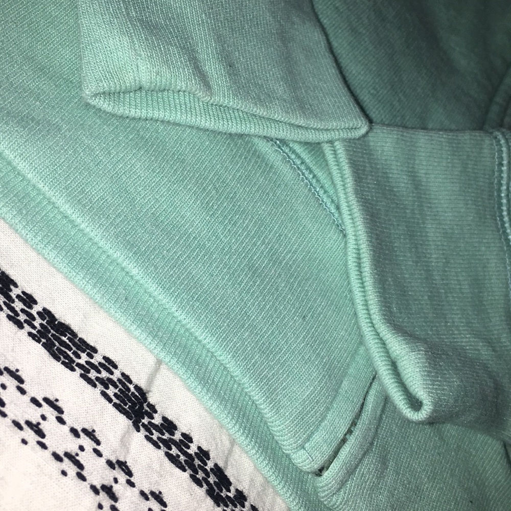 Pink - Picture 4 of 4